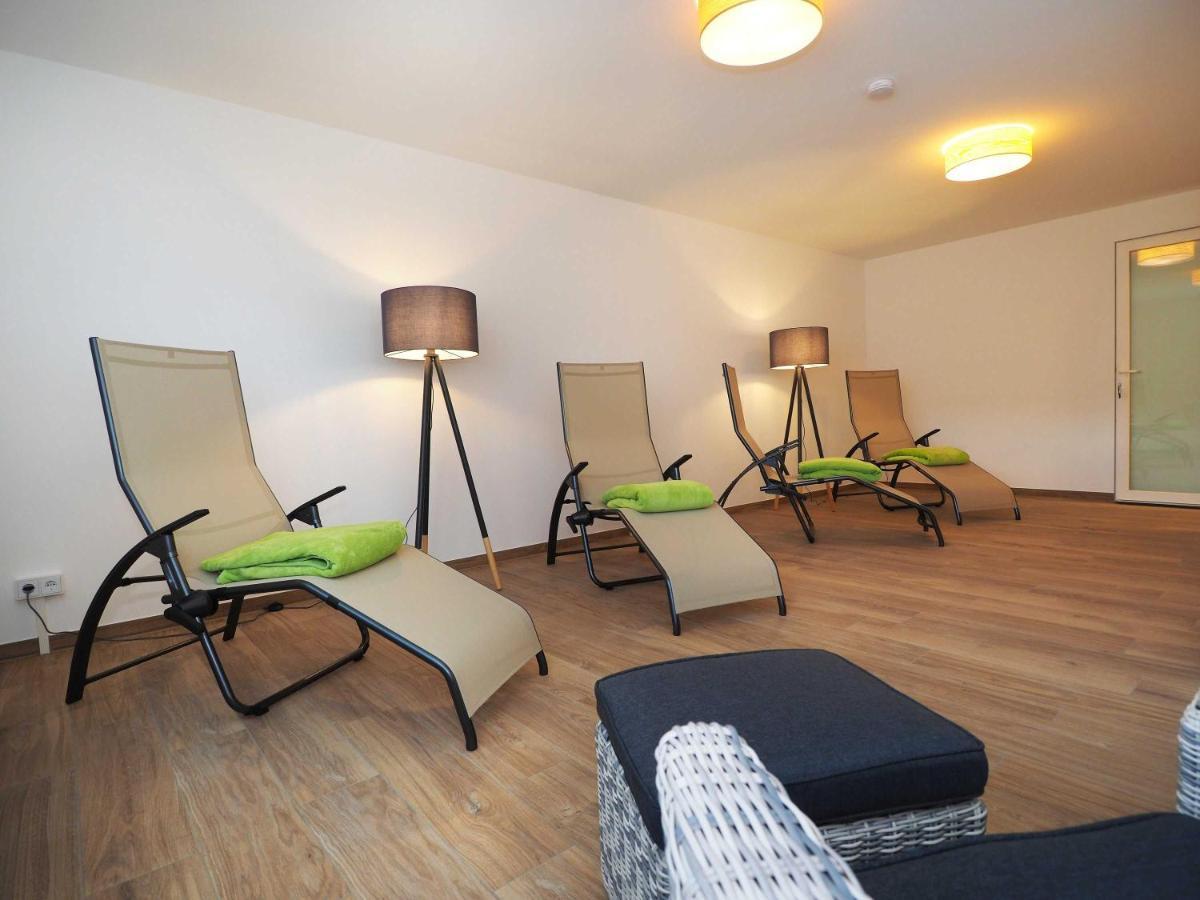 Appartement "Seestern" - Oase Am Haff Garz  Exteriör bild